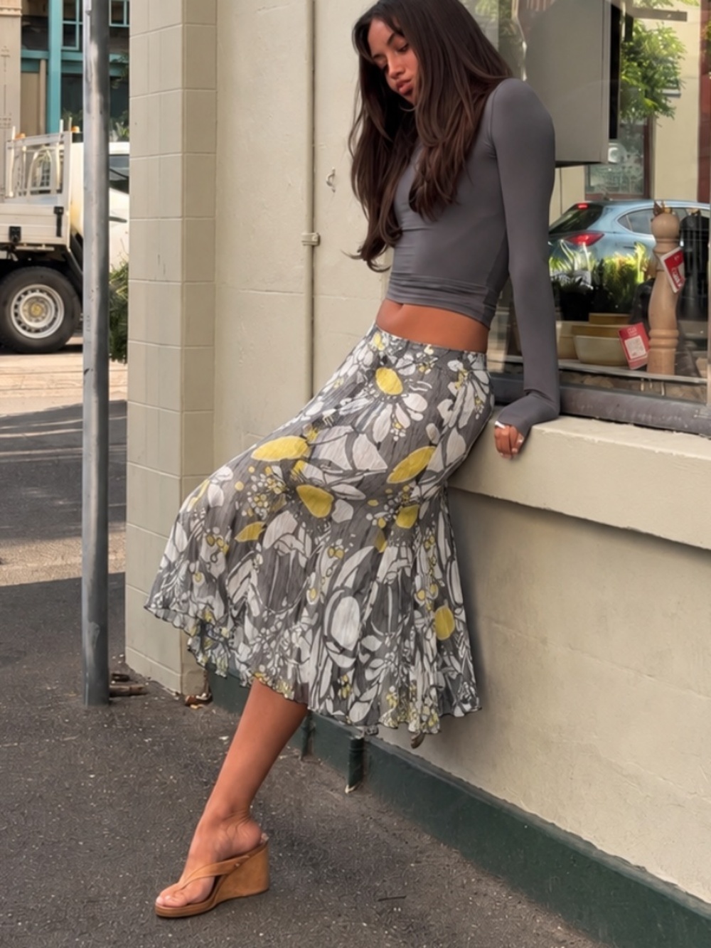Y2K Sheer Floral Midi Skirt Ruffles Size 4 Mid Low Rise Black White